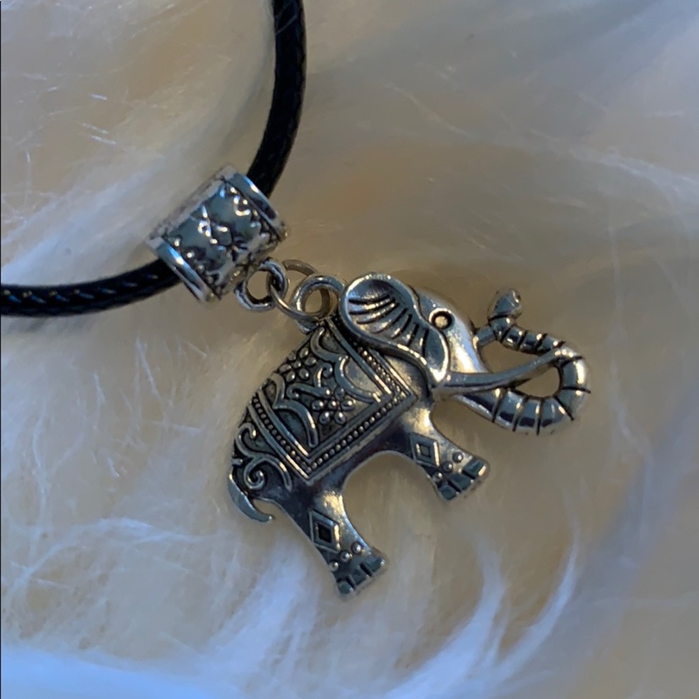 Elephant necklace. Good for root chakra NWOT